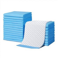 ブルーのペット用トレーニングパッド（1枚を広げた状態で積み重ね可能